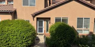 Spacious townhome with great views Gallery 1