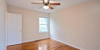4907 37TH Place Gallery 17