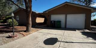 Wonderful 4-bedroom, 2-bathroom home in Rio Rancho Gallery 1