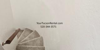 2 story Condo with 2 bedrooms a loft and 2 1/2 baths Gallery 31