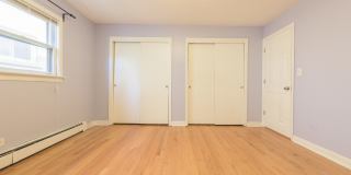 5942 W Addison Street Gallery 12