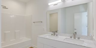 Luxury 3 Bed Townhome in Durham RTP Gallery 30