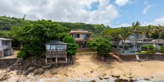 HaleGator: Award-Winning Oceanfront Home w/ Rooftop Lanai & Ocean Views Gallery 33