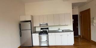 477 Saint Marks Pl Gallery 4
