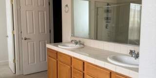 Beautiful 3 bed home with 3 car garage in Indian Hills behind Target Gallery 25