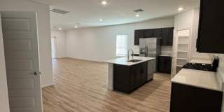 Marana- 4 bedroom/ 2 bathroom BRAND NEW HOME! Gallery 8