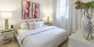 Twenty2 West Gallery 40