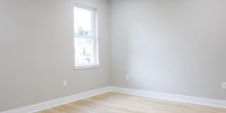 1201 LINDLEY Avenue Gallery 24