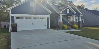 3 Bedroom, 2 Bath home. Gallery 1