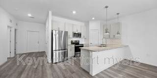 4716 29th St SW Gallery 9