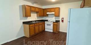 1108 Williams Ave Apt #F Gallery 1