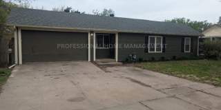 Coming Soon! West side home with 3 Beds/1.5 Baths & 2 car garage! Coming Soon! West side home with 3 Beds/1.5 Baths & 2 car garage! Gallery 1