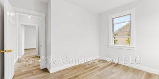 215 Cleveland Avenue - 1 Gallery 16