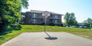 Sky Harbor Apartments Gallery 15
