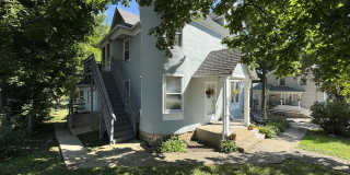 137 E Washington Street Gallery 1