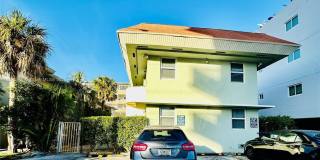 2021 Bay Dr Gallery 1