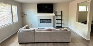 RENTAL! Spacious 6-Bedroom Home Near JBLM – Built in 2025 Gallery 6