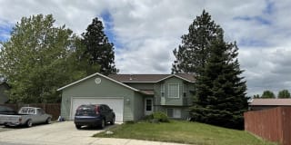 2565 North Stagecoach Drive Gallery 1