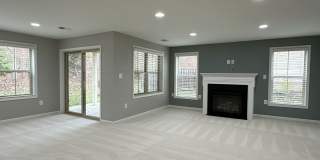 Gorgeous End Unit Garage Townhome In Brambleton for Rent! Gallery 37