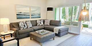 Seasonal Short-Term Venice Island Townhouse Steps from Venice Beach! Gallery 16