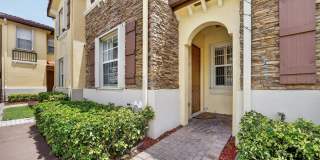 1575 NE 33rd Avenue Gallery 1