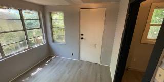 2 Bedroom Home in Queensborough 2 Bedroom Home in Queensborough Gallery 8