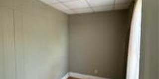 498 Broadway Avenue Gallery 3
