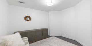 Luxury Furnished Home Gallery 56