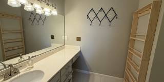 2306 W Indianhead Drive Gallery 8