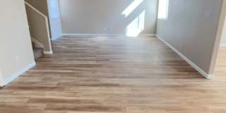 Beautiful 4 Bedroom 2.5 Bath home in the Vista Del Norte Subdivision Gallery 8
