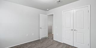 7204 Outfitter Dr, Austin, Texas 78744 Gallery 21