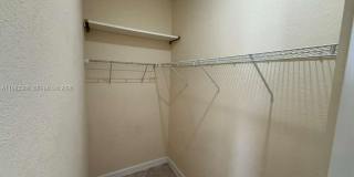 16735 SW 95th St Gallery 5