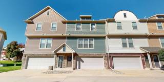 Beautiful 2 Bedroom Town Home in Grimes! Gallery 1