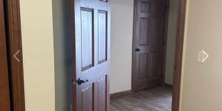 2 Bedroom, 2 Bathroom Lower Available Gallery 10