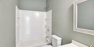 Renovated Townhome in Chesapeake Gallery 21