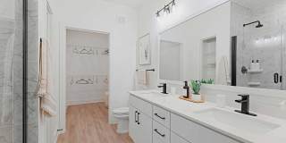 Tropia Luxury Apartments Gallery 29