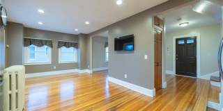 200 Woodward Avenue Gallery 17