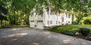 18 Edgewood Avenue Gallery 1
