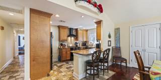 204 Randall Avenue Gallery 13