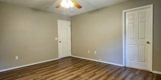 3 Bedroom | 2 Bathroom | 2 Car Garage | Fenced backyard | Nixa MO! | Nixa Schools! Gallery 37