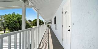 1203 SW 48th Terrace Gallery 5