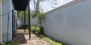 211 Ursuline Street Gallery 36