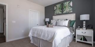 The Dylan at Grayson Gallery 35