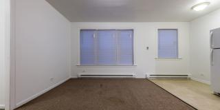 5957 W Madison St Gallery 17