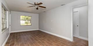 PRICE REDUCTION!!!!!!Very Cute Two Bedroom Single Family Home - Now Available Gallery 5