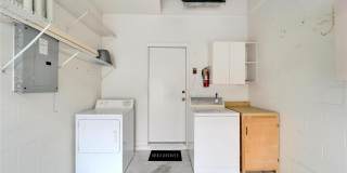 1032 RADISON Avenue Gallery 43
