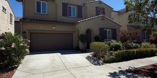 3 Bedroom | 2.5 Bathroom | Single Family Home Gallery 3