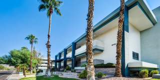 Capri on Camelback Gallery 19