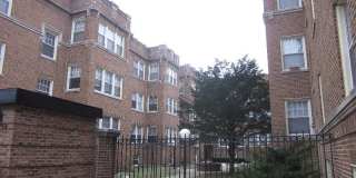 5648 North Ridge Ave. 5648 North Ridge Ave. Gallery 1