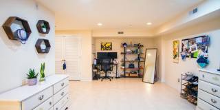 1242 POINT BREEZE Avenue Gallery 13